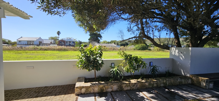 3 Bedroom Property for Sale in Stilbaai Wes Western Cape
